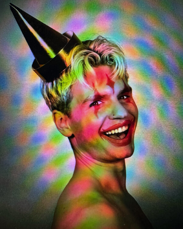 Lucas Oakley<br><br><span><i>The</i> Apple